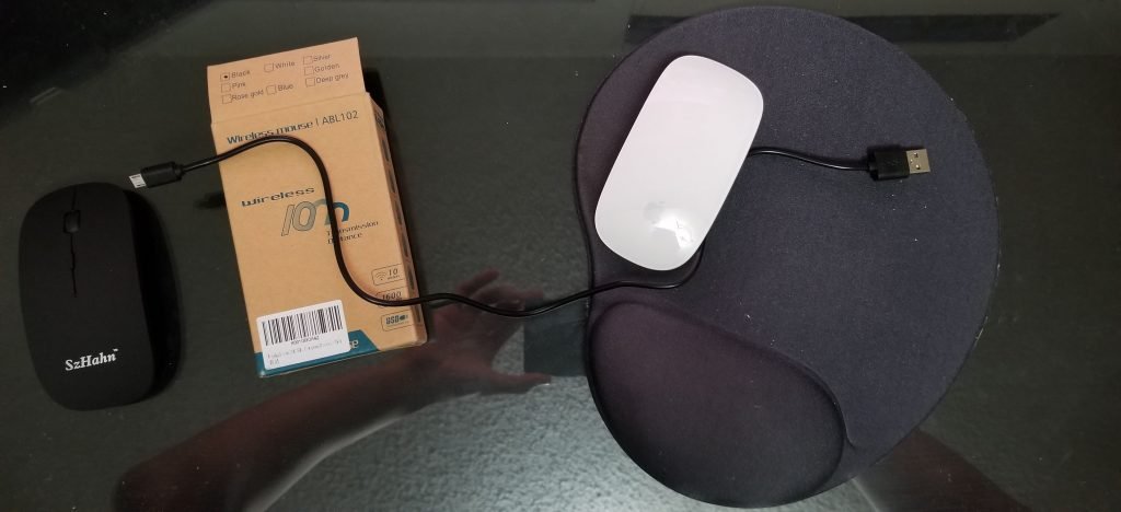 rechargeable mouse with magic mouse and chord