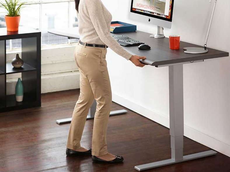 what-is-the-standard-desk-height-for-best-posture-and-ergonomics